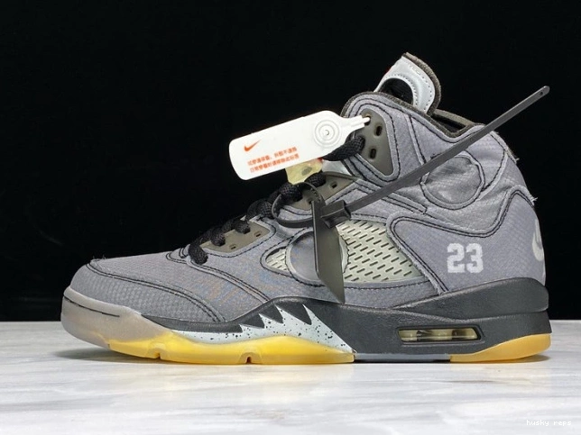 Husky CT8480-001 x 5 Off-White Air Jordan Black 0706
